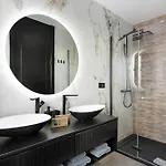 Infinity Villa *