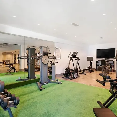 Infinity Коста Бланка